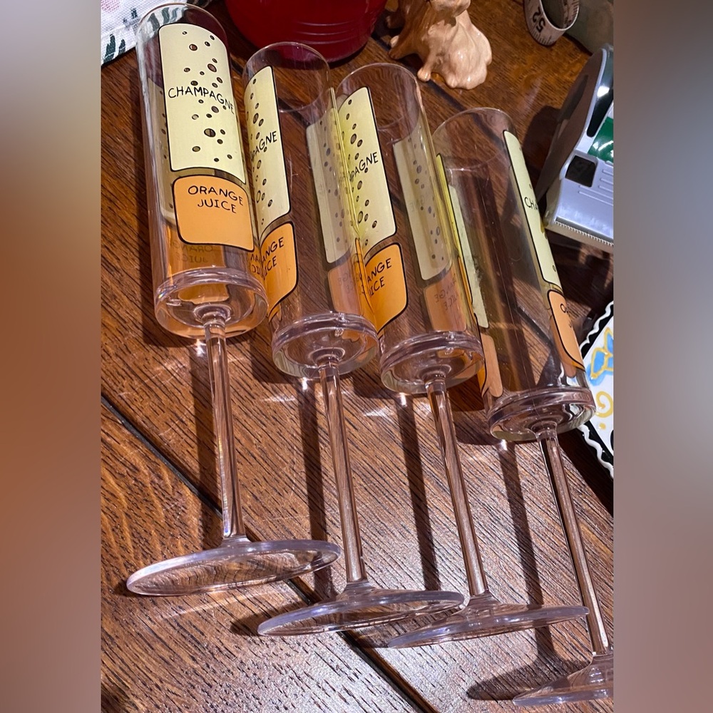 Champagne & Orange Juice Acrylic Champagne Flutes - Set of 4 - Picture 9 of 11